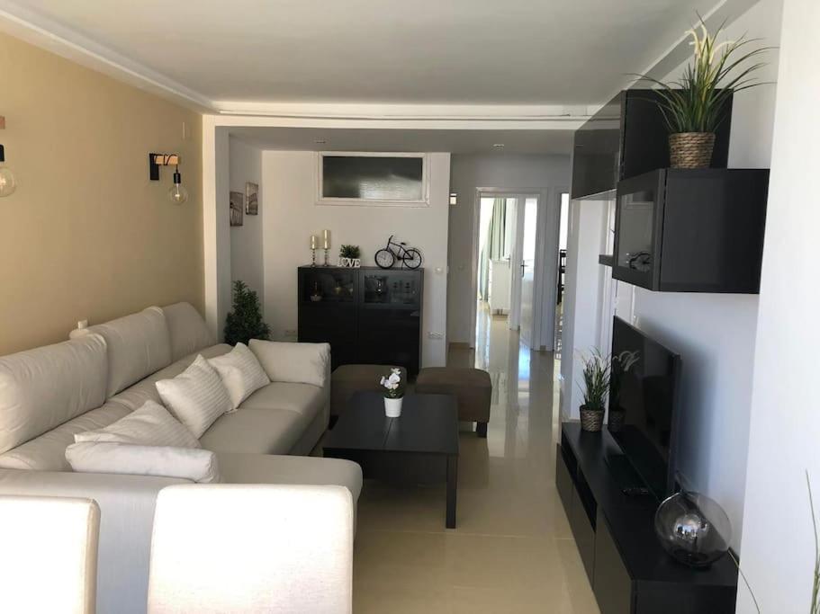 Apartamento Amplio Y Centrico Fuengirola Esterno foto